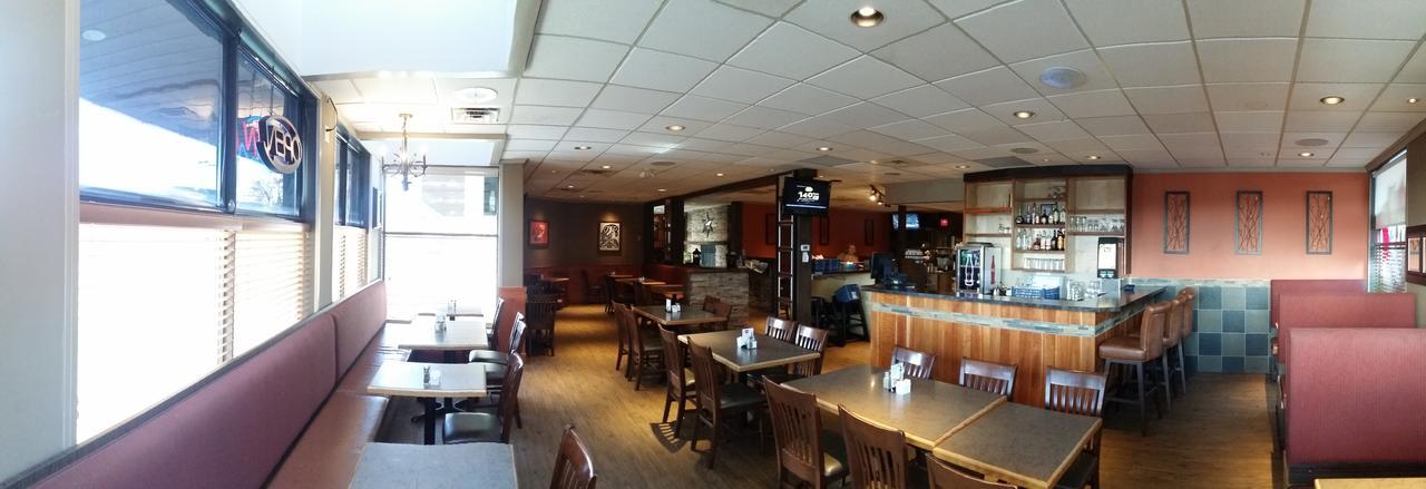 Bear Country Inn เทอร์เรส ภายนอก รูปภาพ